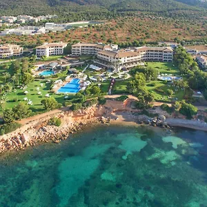Курортный комплекс The St. Regis Mardavall Mallorca